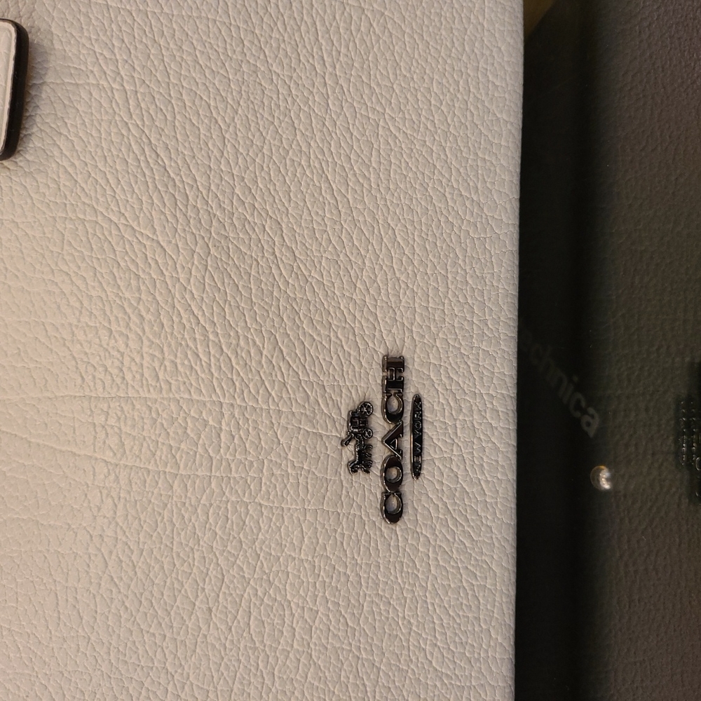 Coach Drew white snakeskin bag 67710 - Picture 2 of 7